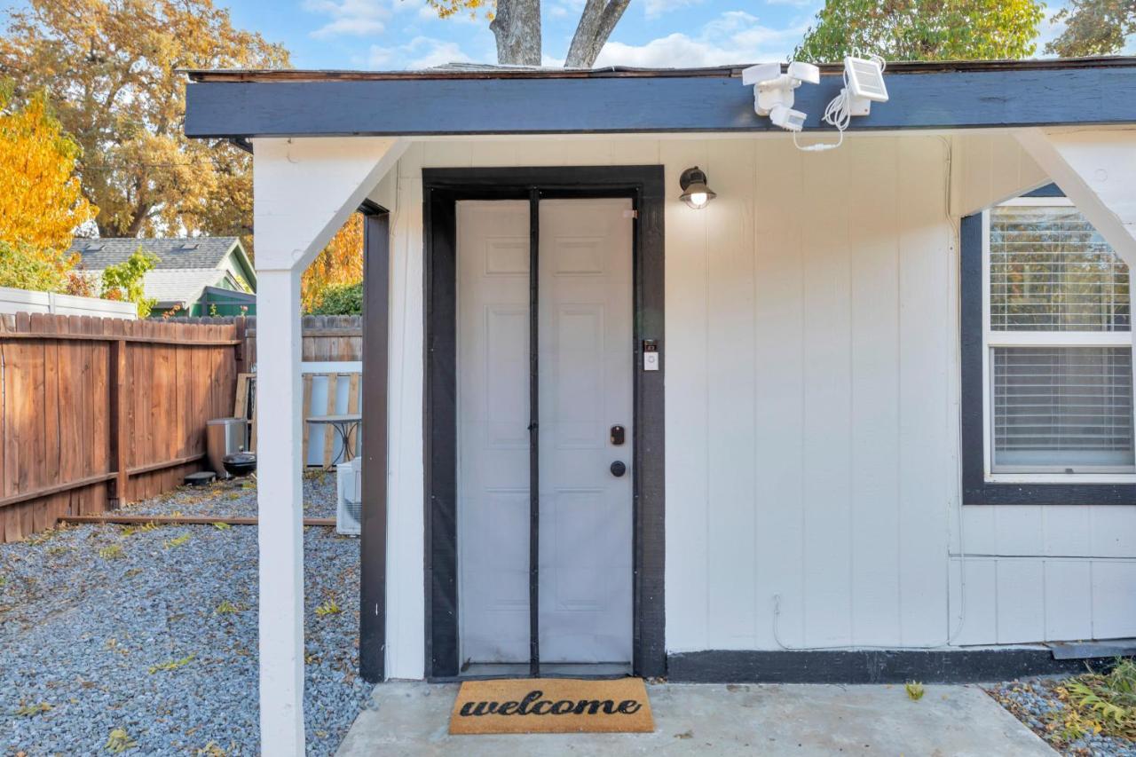 A Cottage - Walk To Uc Davis & Shriners Sacramento Buitenkant foto